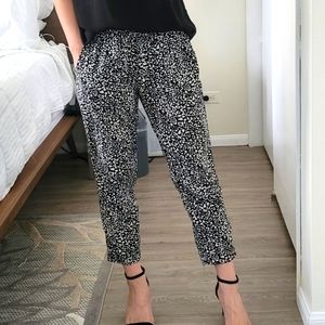 Banana Republic leopard print pants xsp-sp